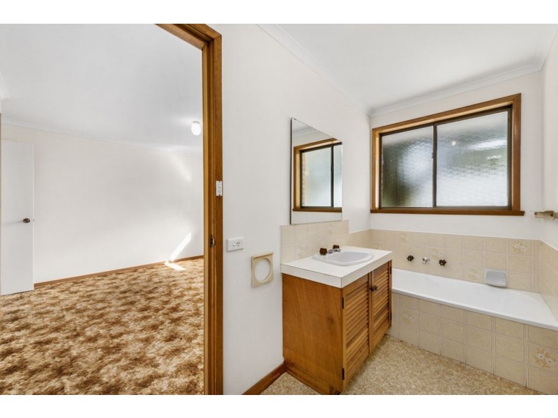 2/640 Main Road, Berriedale TAS 7011