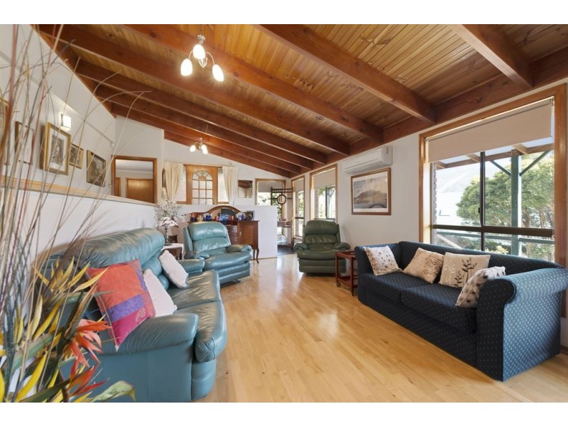 1 Lucia Court, Glenorchy TAS 7010