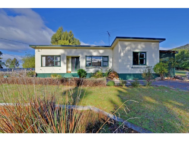 59 Gully Road, Fentonbury TAS 7140