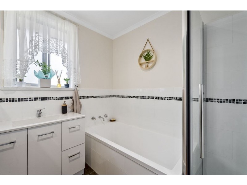 711b Main Road, Berriedale TAS 7011