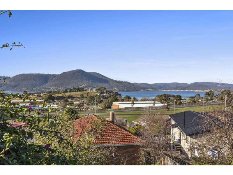 6 Kingswood Crescent, Berriedale TAS 7011