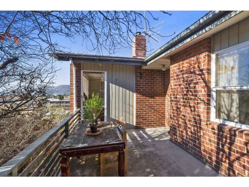 6 Kingswood Crescent, Berriedale TAS 7011