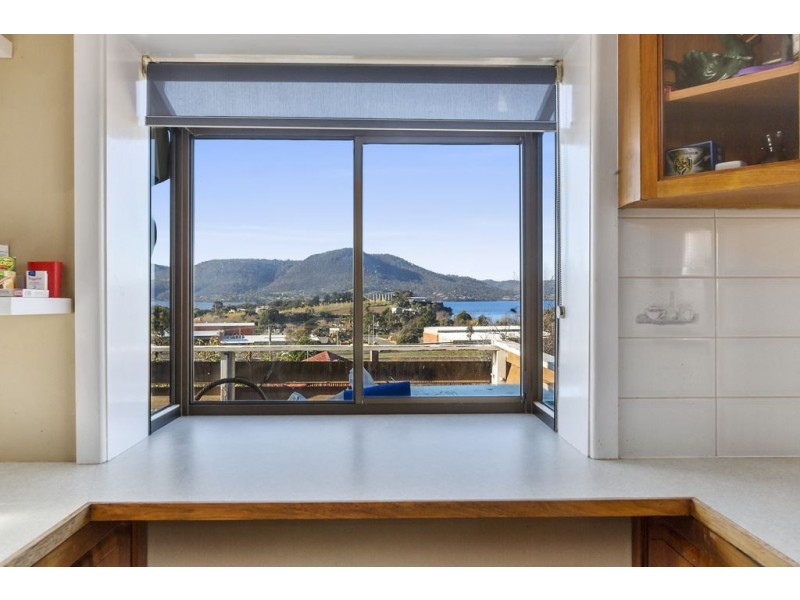 6 Kingswood Crescent, Berriedale TAS 7011