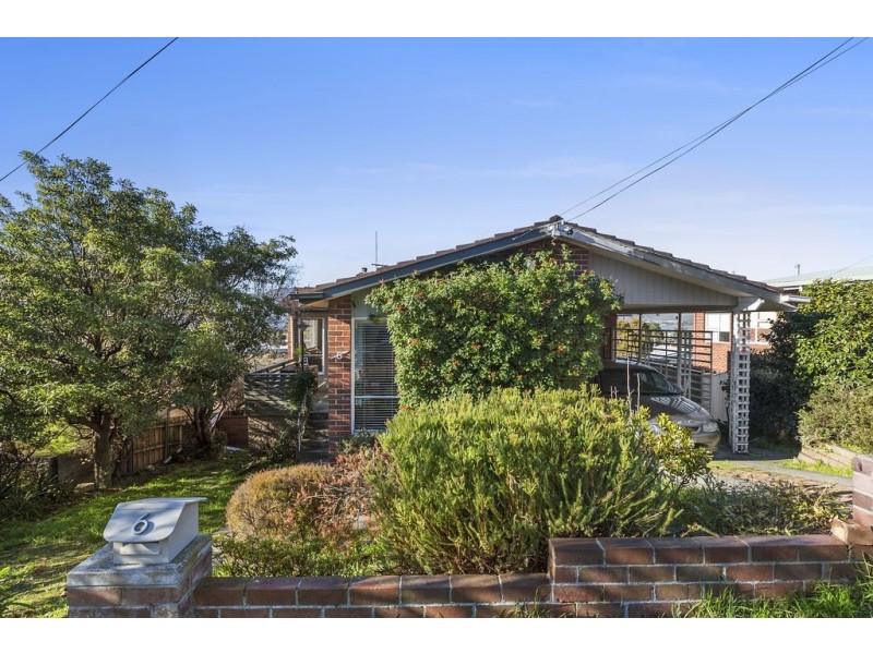 6 Kingswood Crescent, Berriedale TAS 7011