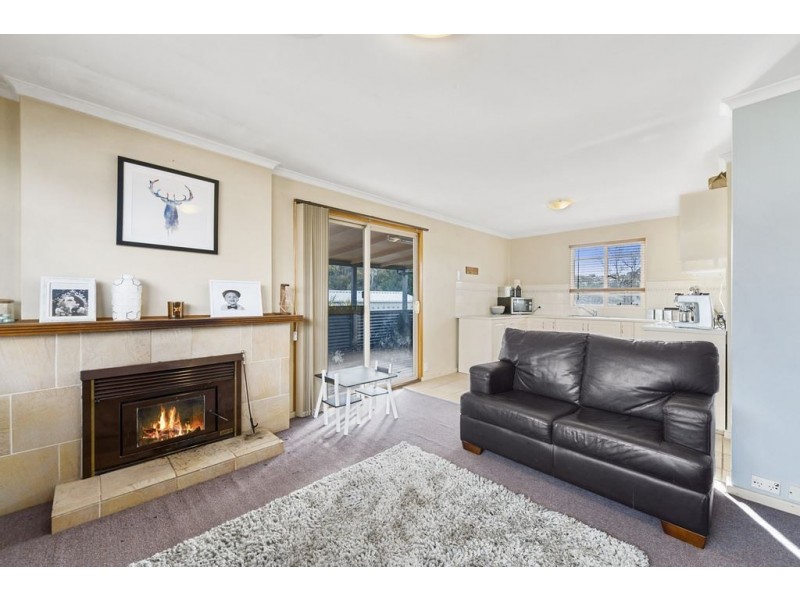 2 Karambi Street, Chigwell TAS 7011
