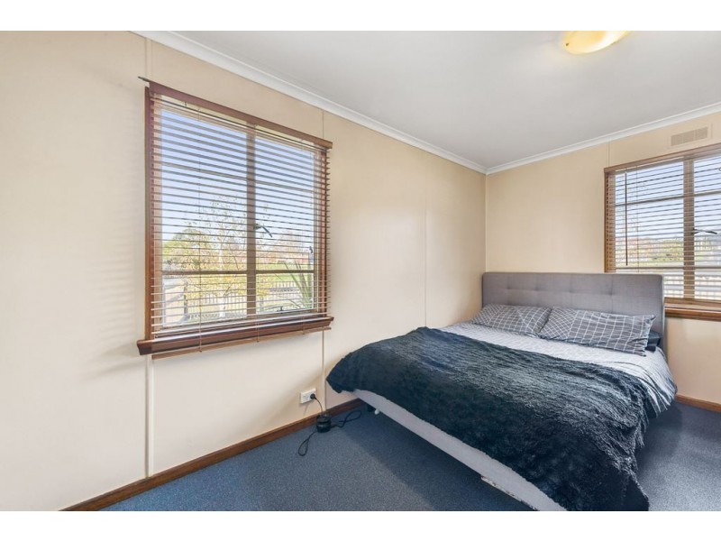 2 Karambi Street, Chigwell TAS 7011