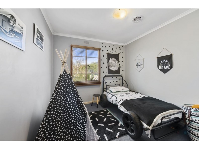 2 Karambi Street, Chigwell TAS 7011