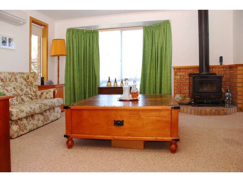8 Shawnlee Court, Old Beach TAS 7017