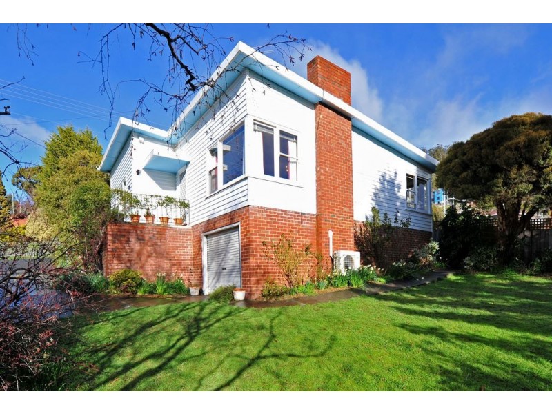 30 Clift Street, Mount Stuart TAS 7000