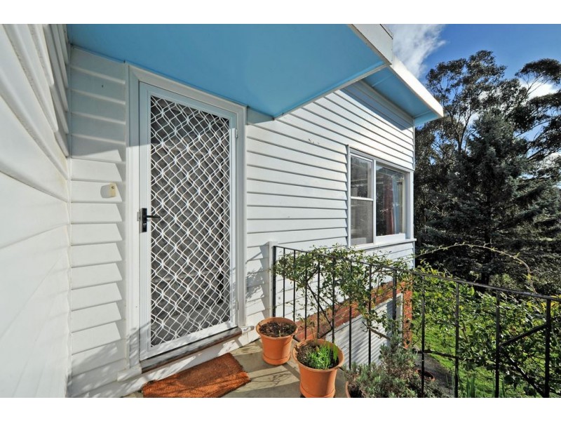 30 Clift Street, Mount Stuart TAS 7000