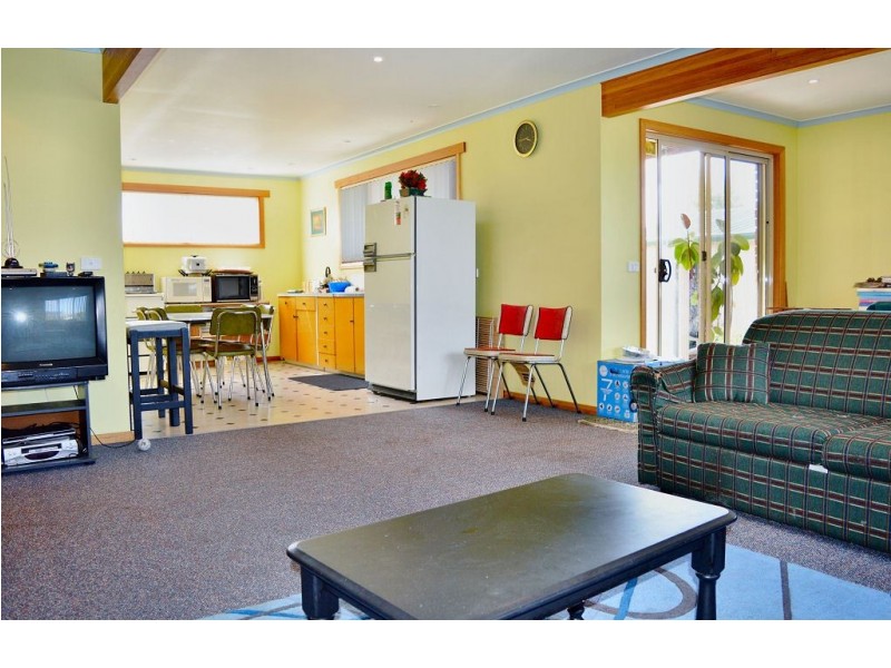8 Sunny View Avenue, Swansea TAS 7190