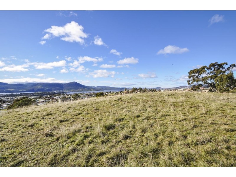 126 Branscombe Road, Claremont TAS 7011