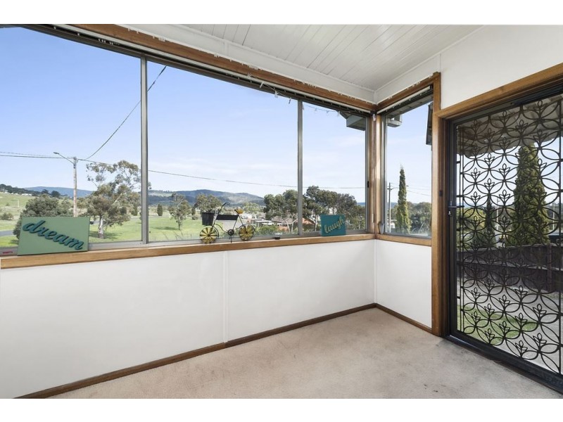 35 Hobart Road, New Norfolk TAS 7140