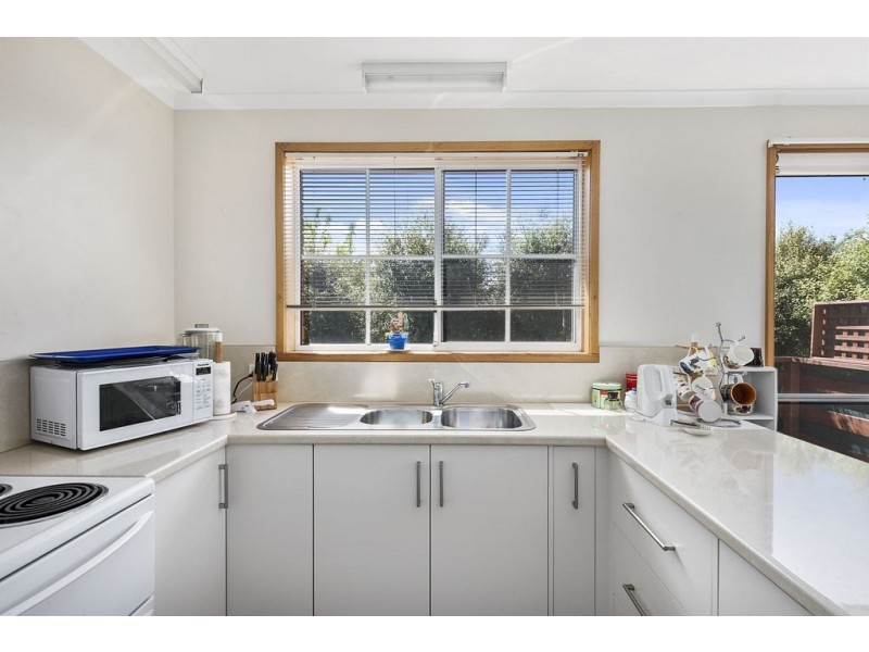 2/32 Lord Street, Sandy Bay TAS 7005