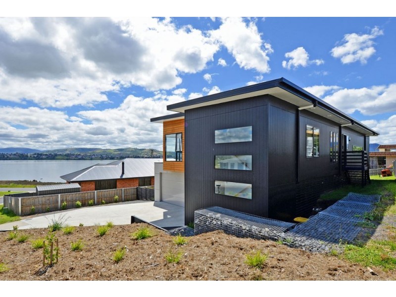 3 Akamas Drive, Granton TAS 7030