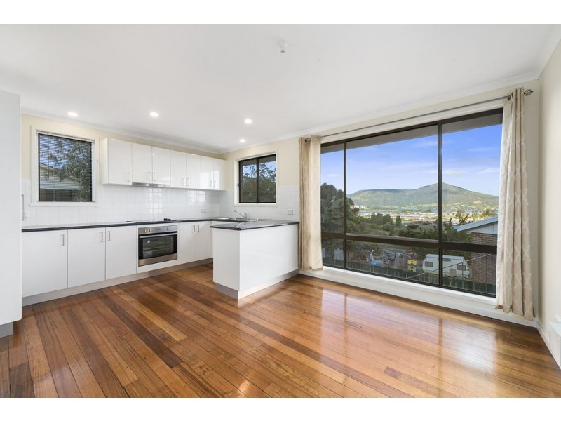 14 Canberra Road, Claremont TAS 7011