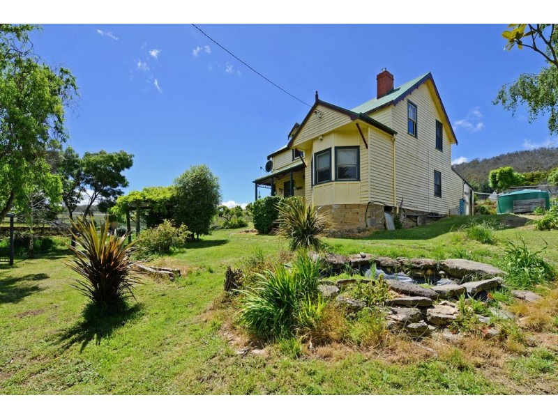 319 Ironstone Gully Road, Lachlan TAS 7140
