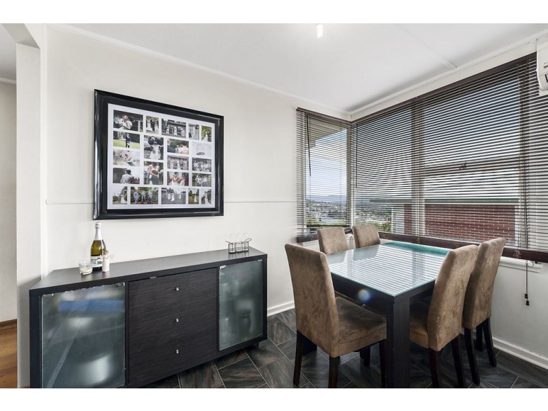 9 Centenary Crescent, Claremont TAS 7011