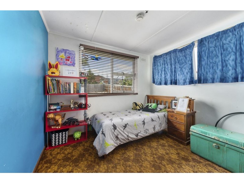 9 Centenary Crescent, Claremont TAS 7011