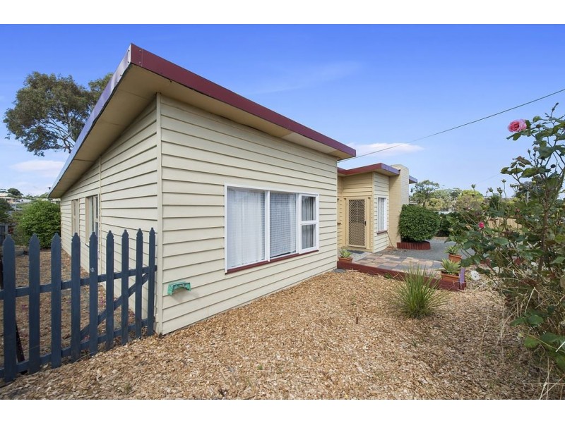 10 Webb Street, Dodges Ferry TAS 7173