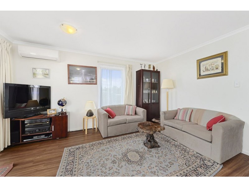 1 Esther Court, Dodges Ferry TAS 7173
