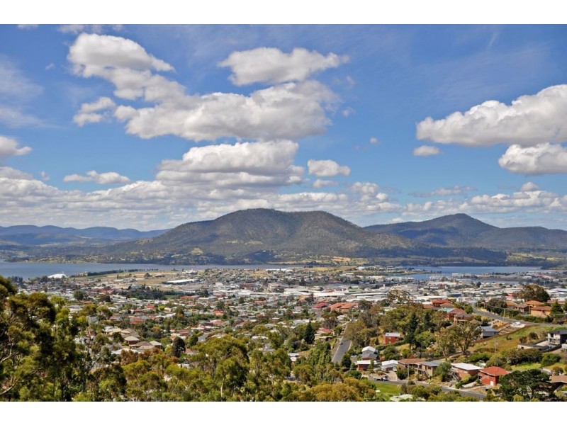 15 Purdie Street, West Moonah TAS 7009