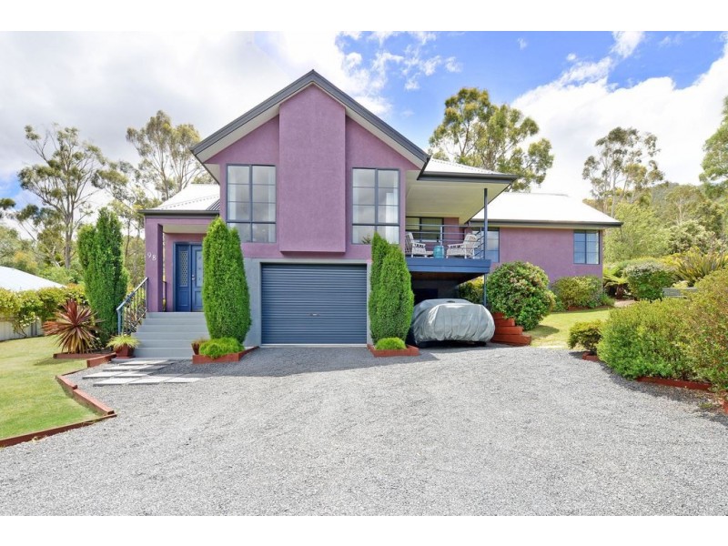 98 Derwent Terrace, New Norfolk TAS 7140