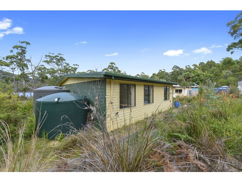 144 Old Jetty Road, Eaglehawk Neck TAS 7179