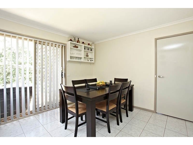 11 Langvale Court, Mill Park VIC 3082