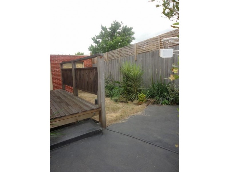 102A Mountview Road, Lalor VIC 3075