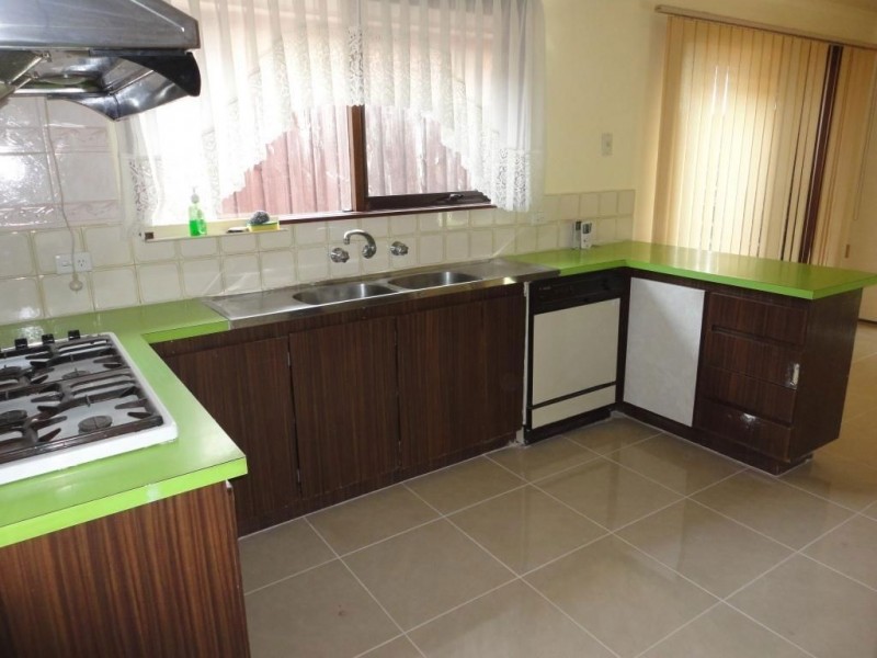 4 Scarborough Road, Epping VIC 3076