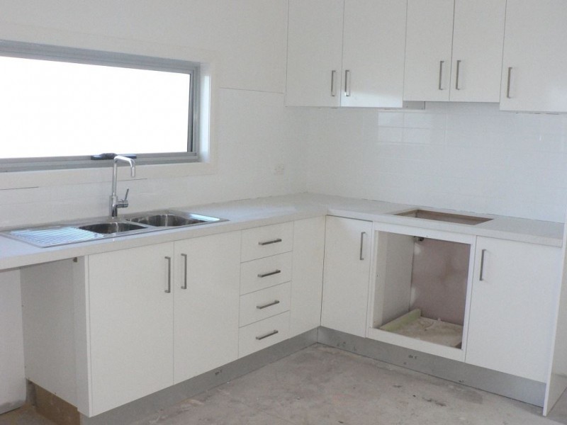 6/200 Rotino Crescent, Lalor VIC 3075