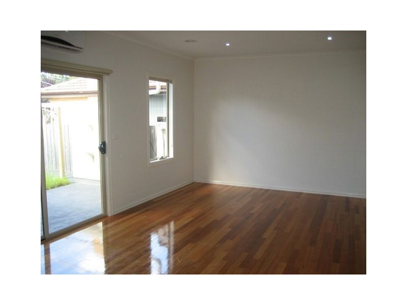 2/55-57 David Street, Lalor VIC 3075