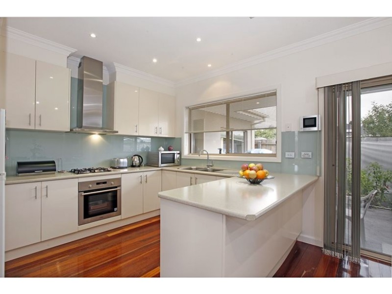 2/38 Chappell Street, Thomastown VIC 3074