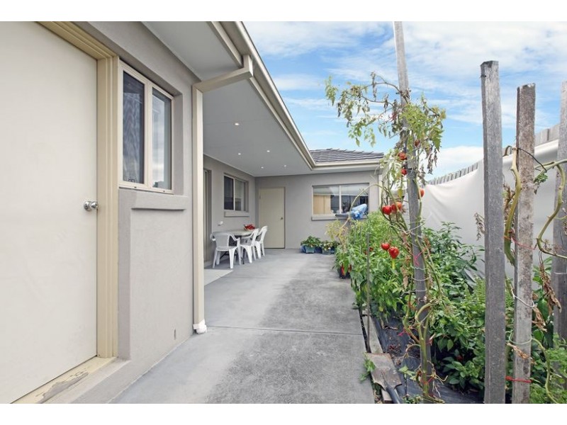 2/38 Chappell Street, Thomastown VIC 3074