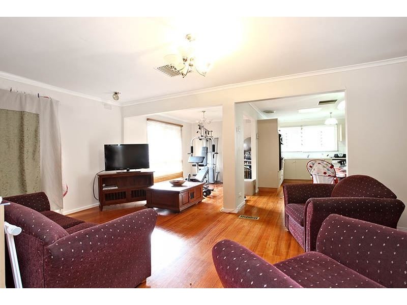 96 Gardenia Street, Thomastown VIC 3074