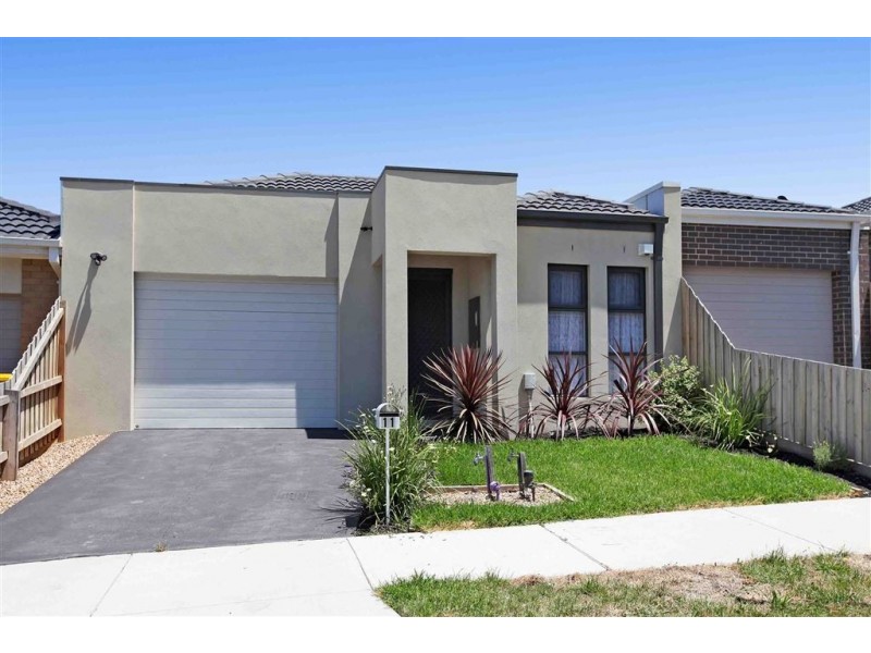 11 Palmero Street, Epping VIC 3076