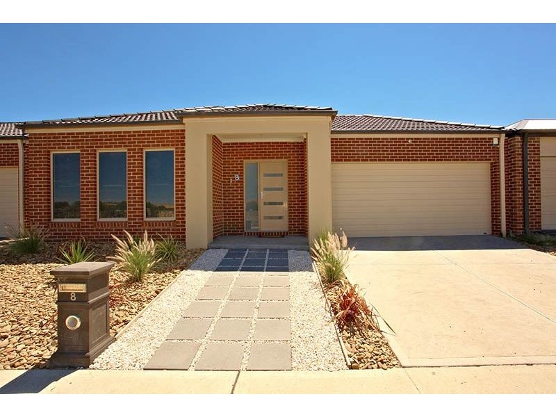 8 Emden Road, Wollert VIC 3750