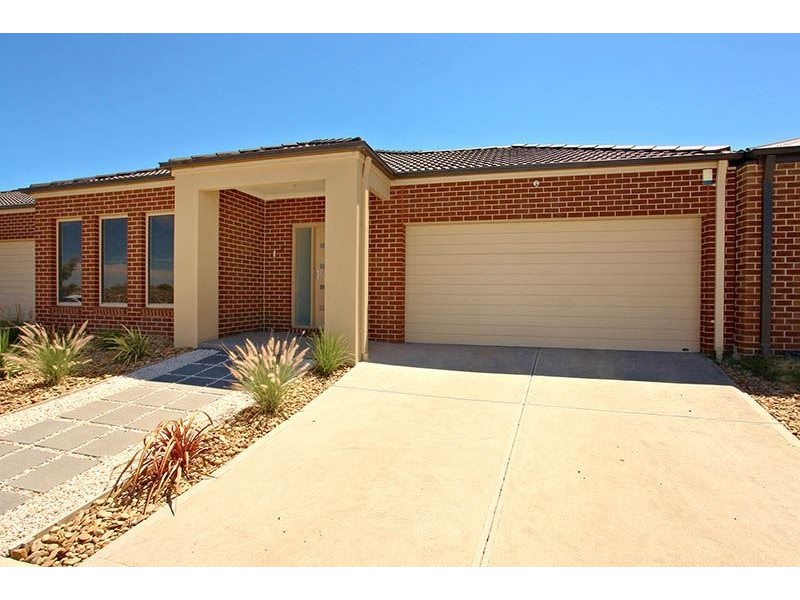 8 Emden Road, Wollert VIC 3750