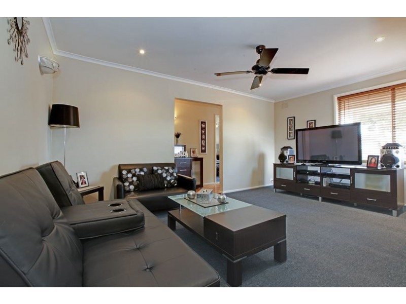 217 Darebin Drive, Lalor VIC 3075