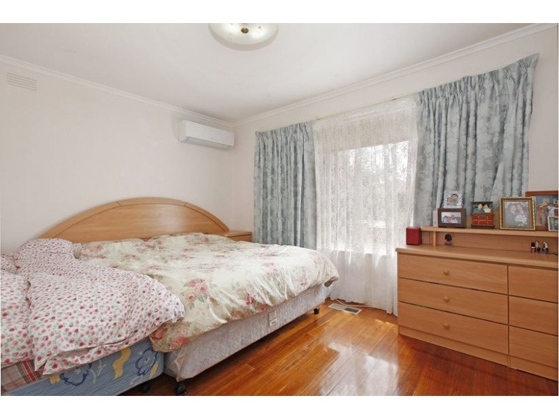 23 Tandarra Crescent, Lalor VIC 3075