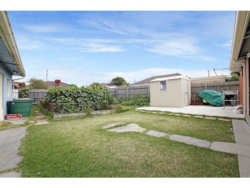23 Tandarra Crescent, Lalor VIC 3075