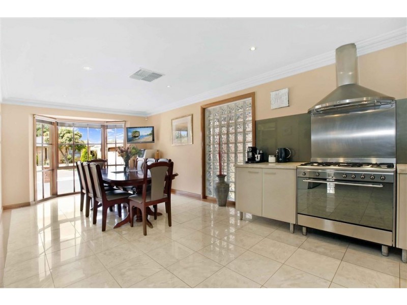 20 Maiden Court, Epping VIC 3076