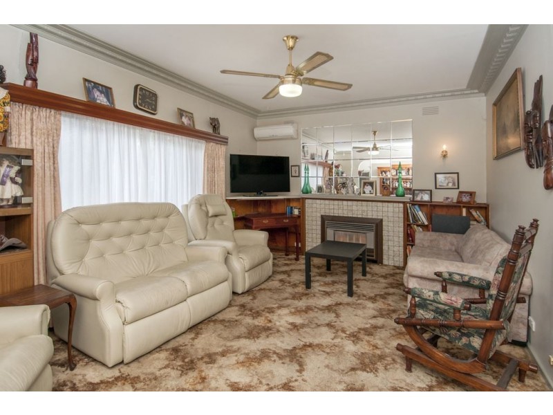 142 The Boulevard, Thomastown VIC 3074