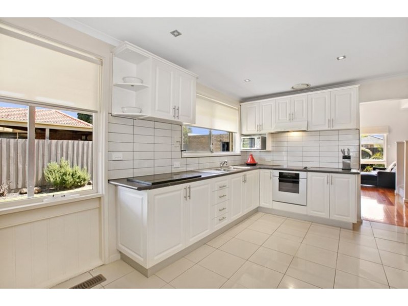 34 Buller Parade, Lalor VIC 3075