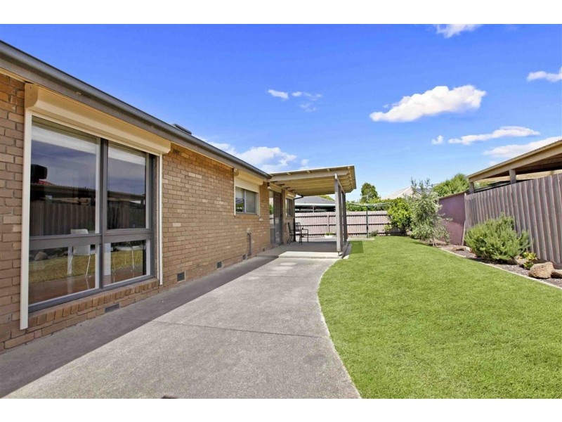 34 Buller Parade, Lalor VIC 3075