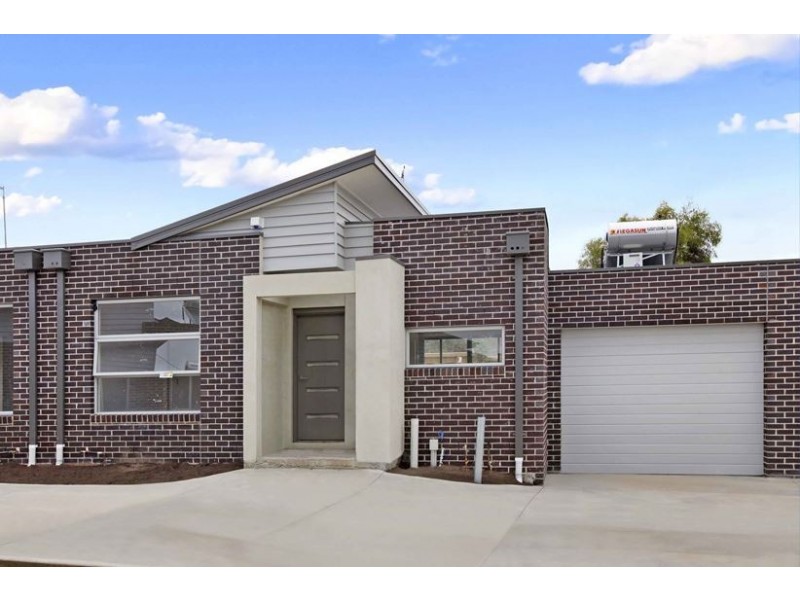 2/200R Mosaic Drive, Lalor VIC 3075