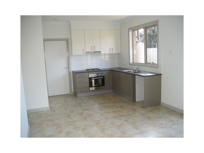 3/9 Sydney Crescent, Lalor VIC 3075