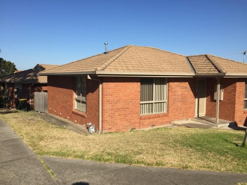 1 Patmore Court, Mill Park VIC 3082