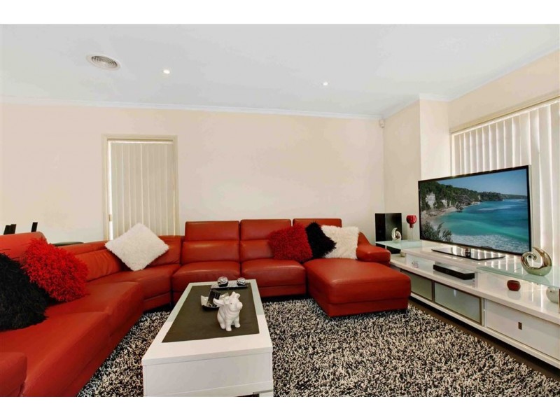 2/5 Ilani Street, Epping VIC 3076